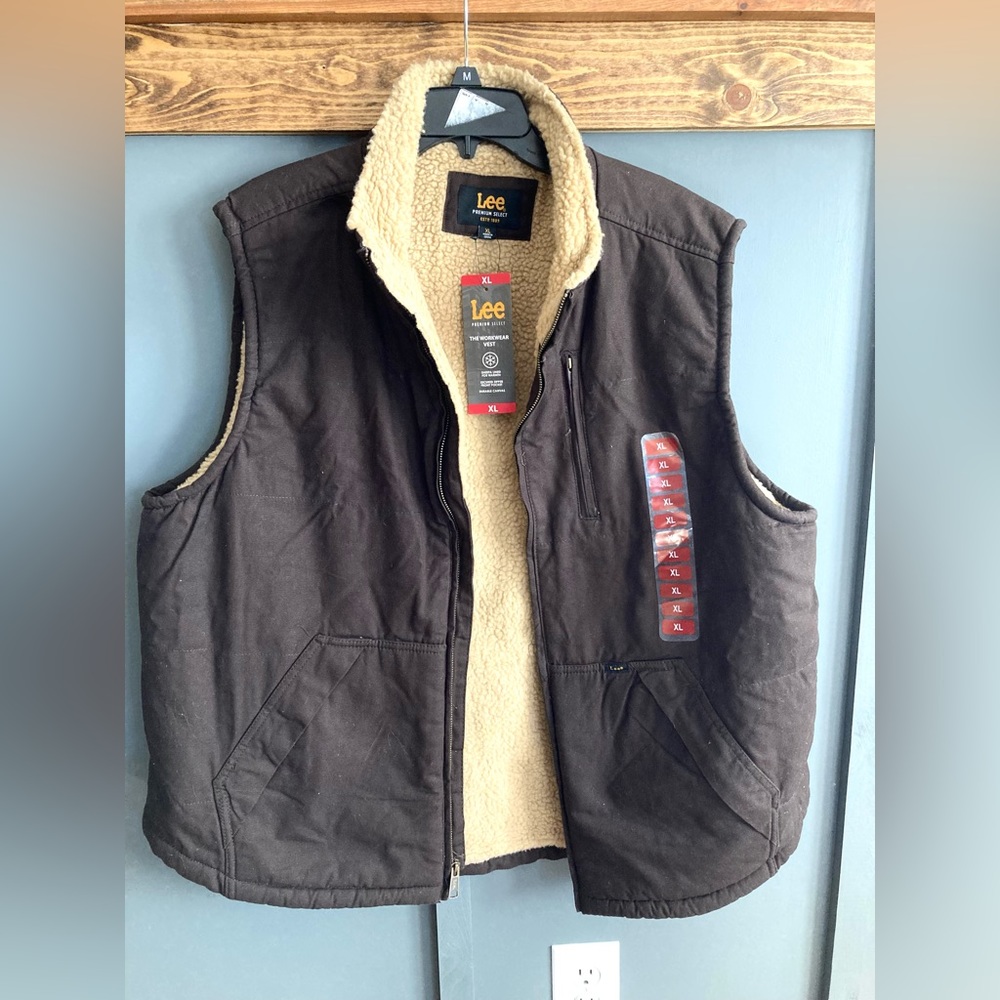 Mens Lee vest